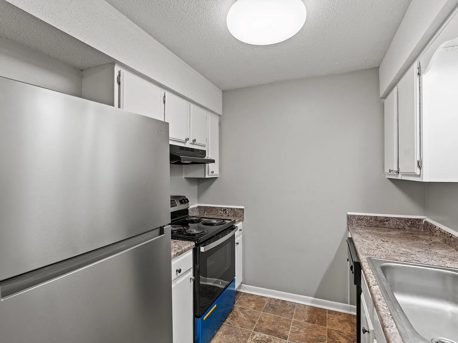 Blossom Wood Apartments — Photo 4