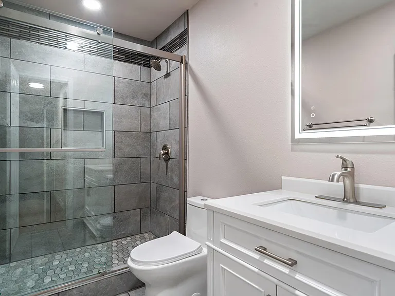 852 Silvercliff Way — Photo 79