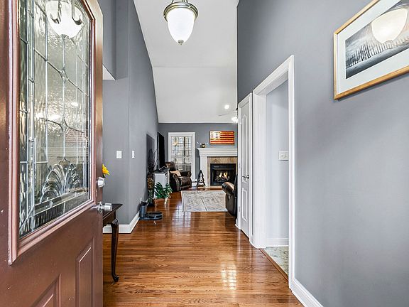5th image of 2921 Nicole Rd