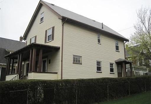2nd image of 47 Tyndale St