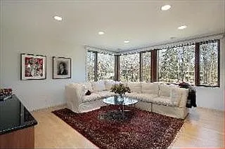 1830 Garland Ave photo 1