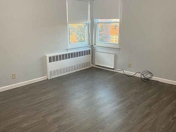 4th image of 6119 Bell Blvd Floor 2