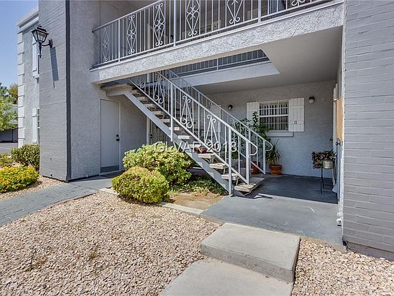 5th image of 3823 S Maryland Pkwy Unit L7