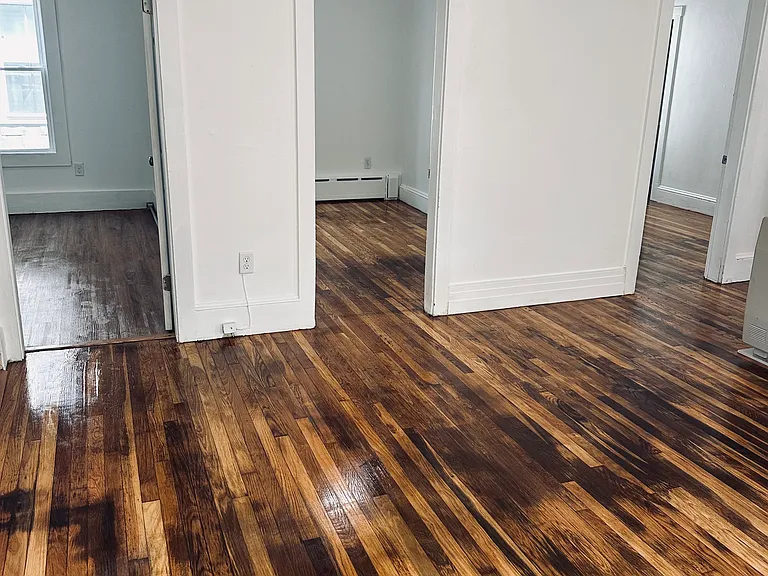 27 Nelson St #1 — Photo 6