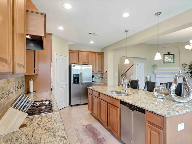 39 E Wading Pond Cir — Photo 19
