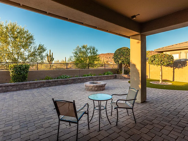 9216 W White Feather Ln — Photo 43