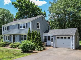 187 Bell St, Glastonbury, CT 06033