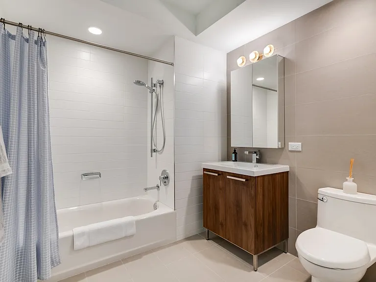 15 Bridge Park Dr #12-B — Photo 7