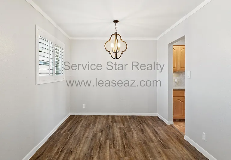 6916 E Windsor Ave — Photo 6