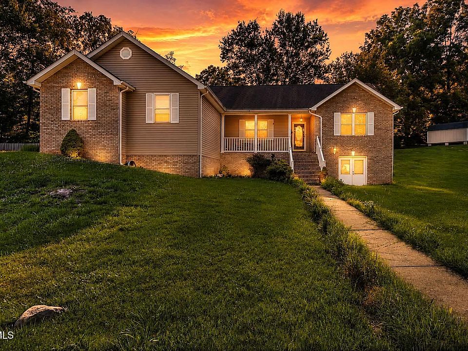1st image of 101 Whitaker Dr