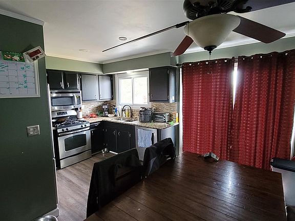 3rd image of 3658 Westgate Pl