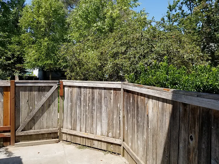 363 Occidental Cir — Photo 17