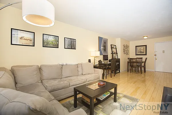 Sold by NextStopNY | media 3