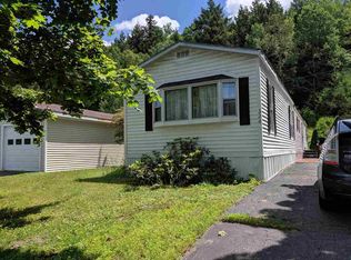 324 Tall Timbers Dr, White River Junction, VT 05001