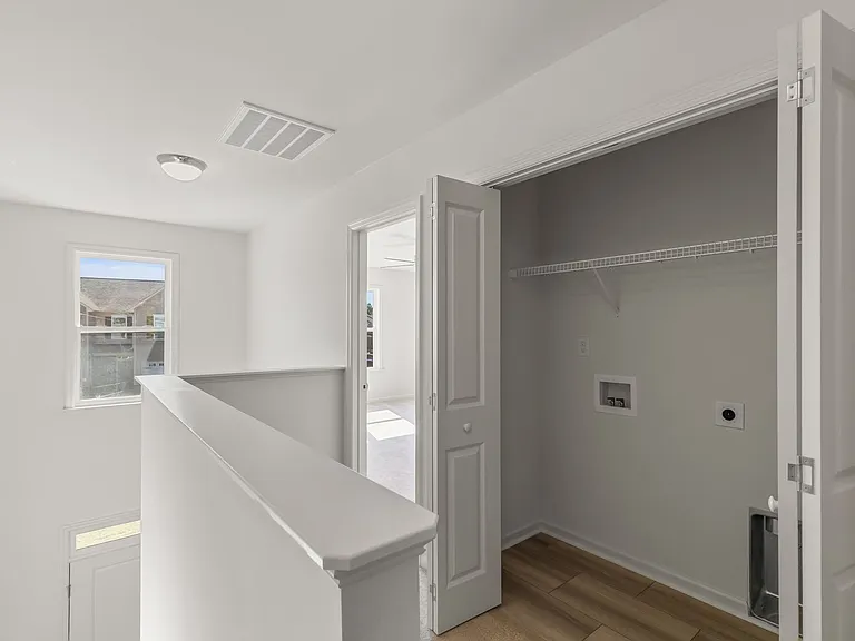 451 Sullivan Loop Rd — Photo 21
