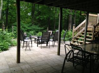 N2735 Hartman Creek Rd, Waupaca, WI 54981