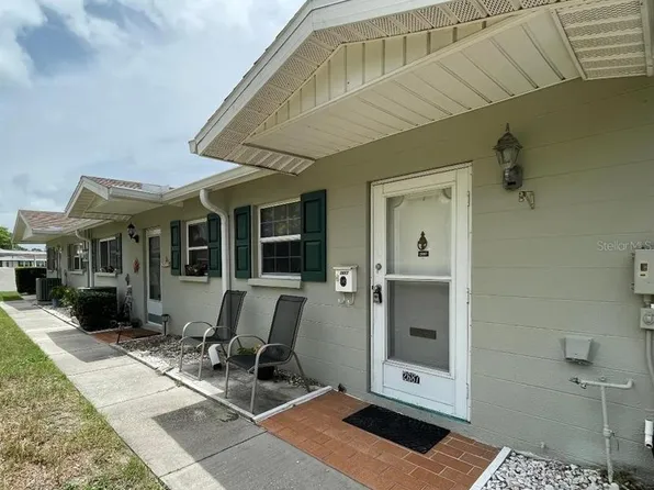 2687 Golf Course Dr #219, Sarasota, FL 34234