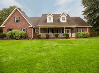 106 Oakcrest Ln, Warner Robins, GA 31088