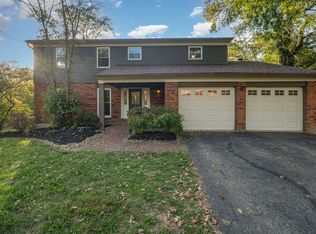 1111 Raintree Dr, Milford, OH 45150