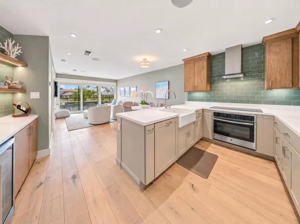 28 Anchor Dr #B, Key Largo, FL 33037