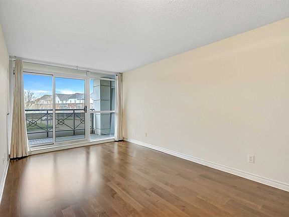 5th image of 2391 Central Park Dr #201