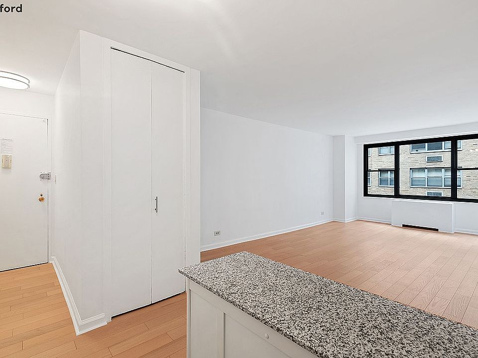 1st image of 35 E 38th St APT 6H