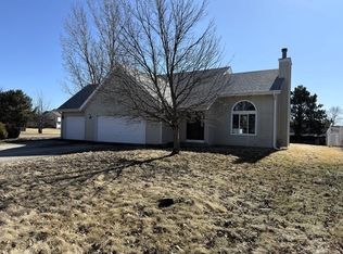 7075 Thomas Dr, Loves Park, IL 61111