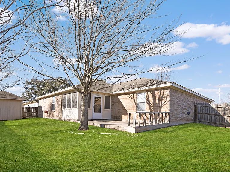7207 Freedom Dr — Photo 20