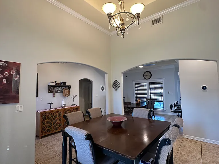 2400 Denton Creek Ave — Photo 7