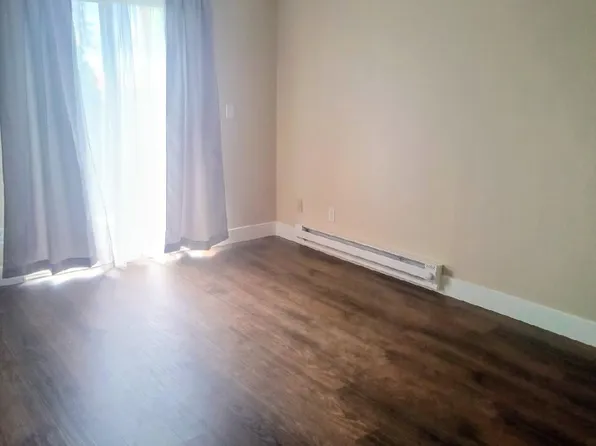 1569 N Manzanita St, Canby, OR 97013