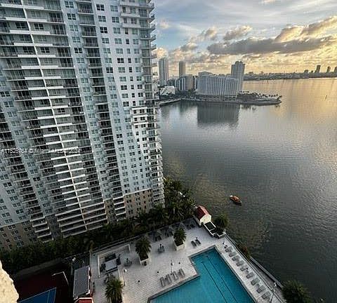 3rd image of 1155 Brickell Bay Dr APT 2306