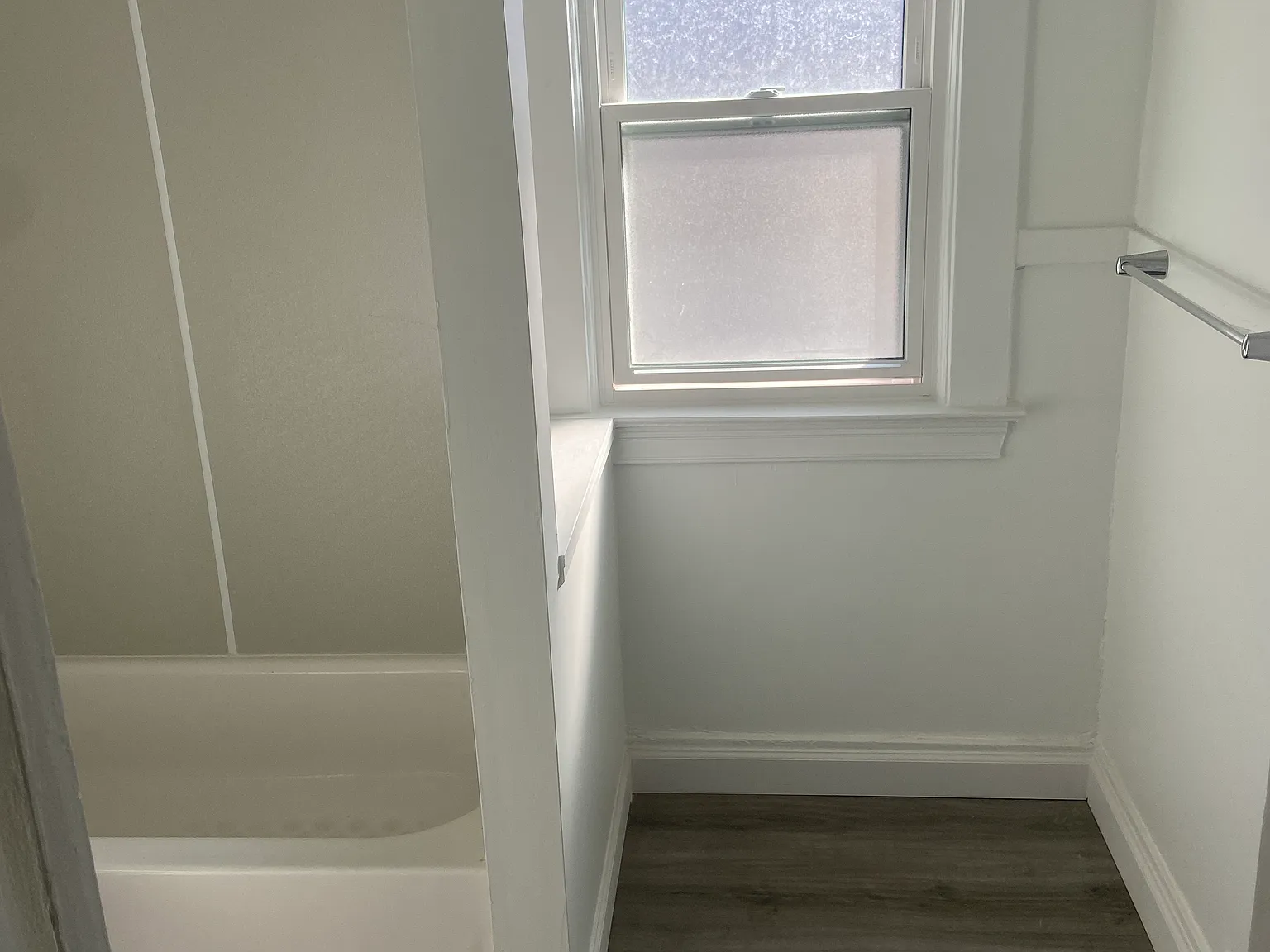 2 bed, 755 sqft, $987 — Photo 4