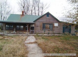 906 Railroad Pond Rd, Eldon, MO 65026