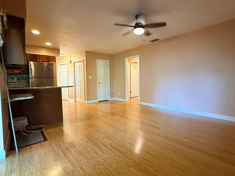 1648 Summerdale Dr S — Photo 18