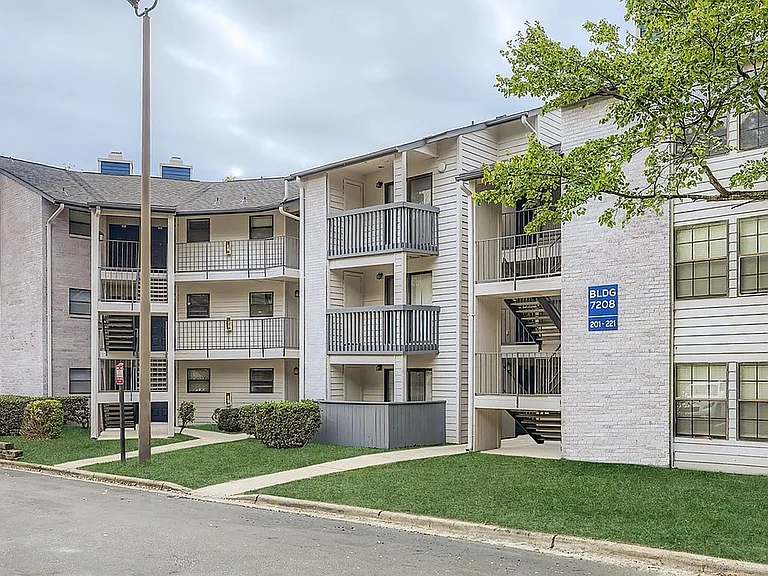 Rise Blue Ridge — Photo 105