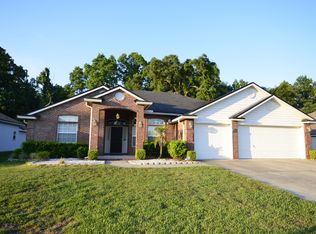 1375 Marsh Grass Ct, Jacksonville, FL 32218