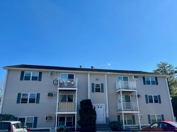 1471 Braley Rd APT 8, New Bedford, MA 02745