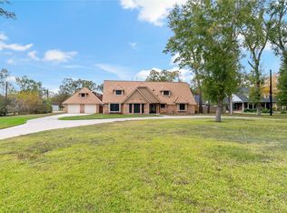 2404 Taylor Ln, Pearland, TX 77581