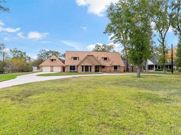 2404 Taylor Ln, Pearland, TX 77581