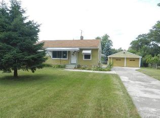 7171 Ryburn St, Shelby Township, MI 48317