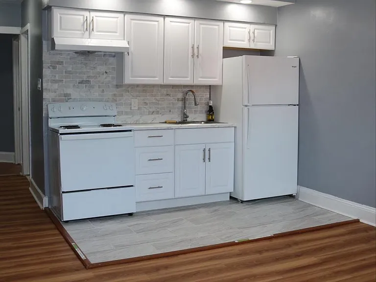 6906 Woodland Ave #1 — Photo 2