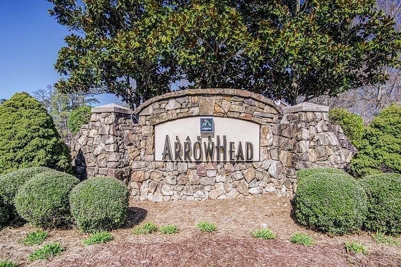 1st image of 845 Lake Arrowhead Dr