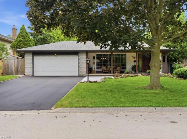 5203 Cedarbrook Cres, Burlington, ON L7L 3P9