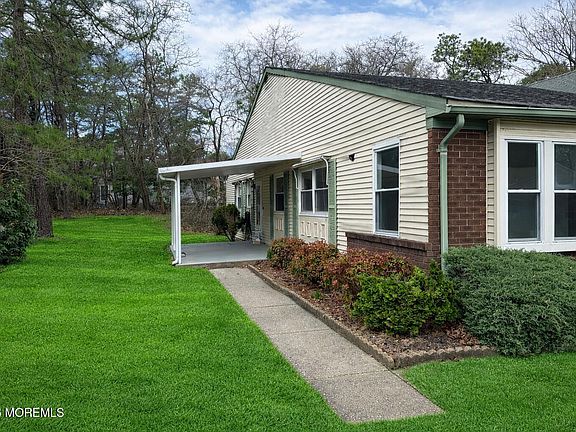 2nd image of 8A Canton Dr #8A