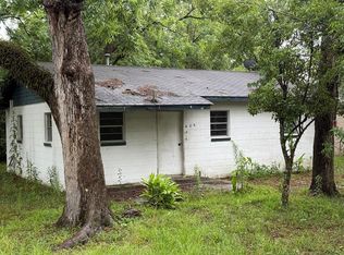 609 W 6th St, Adel, GA 31620