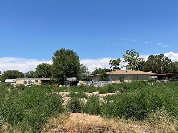 2nd image of 2816 Highway 47