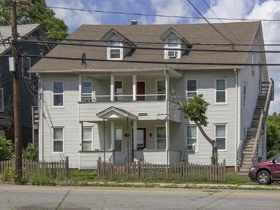 61 West St, Ware, MA, 01082