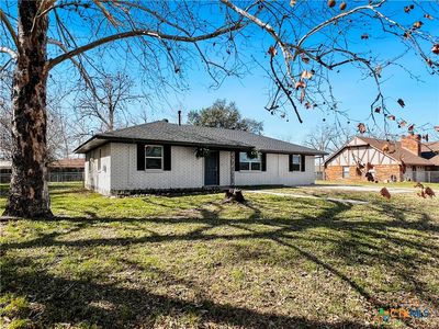 803 W 25th St, Cameron, TX, 76520