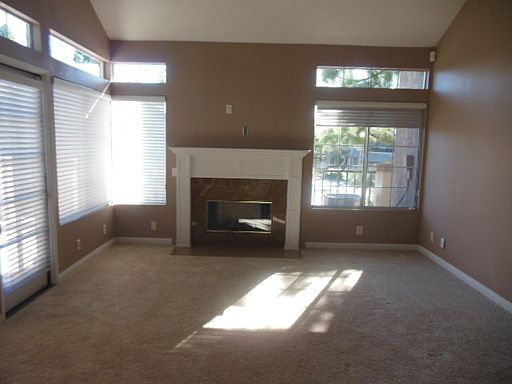 5th image of 22 Montara Dr