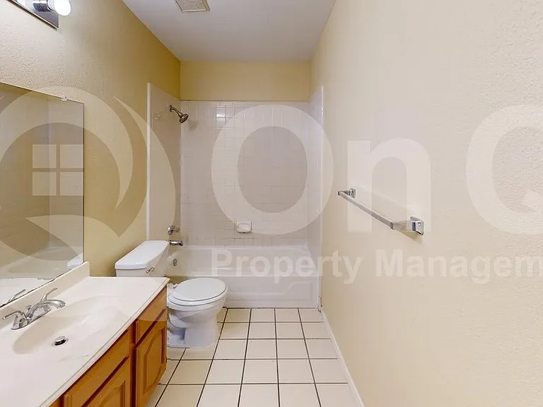 5603 Stonehenge Dr — Photo 10